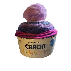 1 Lot (4 cakes) of Caron Yarnspirations Chunky Cupcakes Acrylic Yarn with PomPom